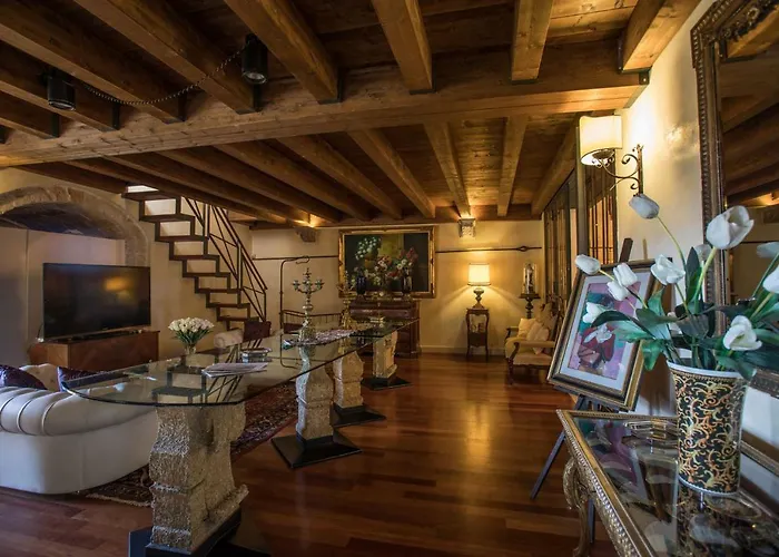 Castello Castriota Scanderbeg