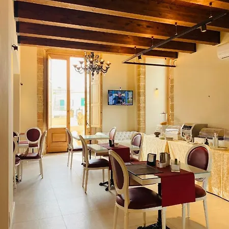 Castello Castriota Scanderbeg 4* Galatina