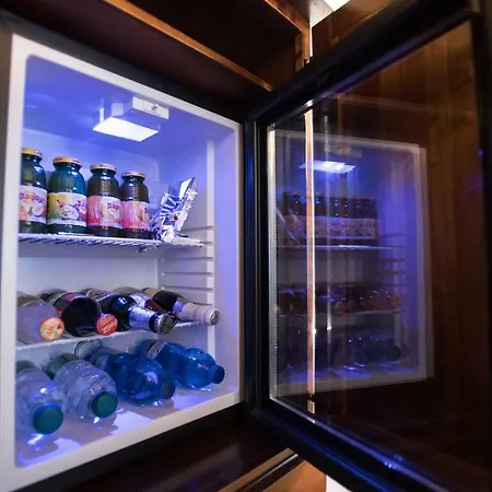 Castello Castriota Scanderbeg Bed & Breakfast 4*