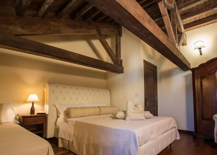 B&B Castello Castriota Scanderbeg 4*